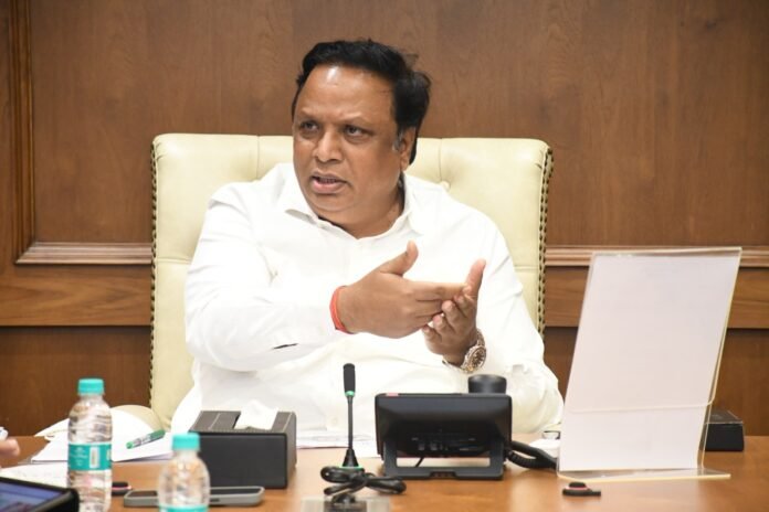कोल्हापूर चित्रनगरीत मंत्री ॲड. आशिष शेलार यांच्या उपस्थितीत विविध विकासकामांचे उद्घाटन व लोकार्पण